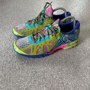 Asics Gel-Noosa Tri 9 running shoe women’s 8.5